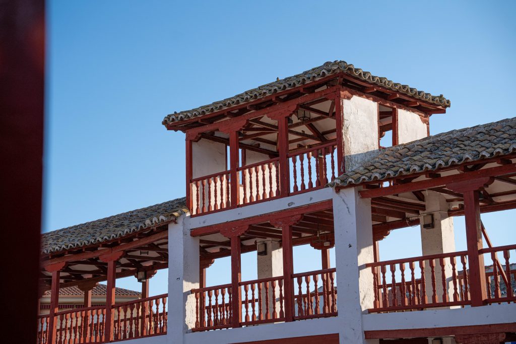 Plaza de la Constitución de Puerto Lápice, fotografía de Ikonox Marketing Digital